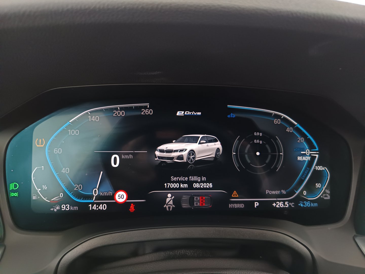 BMW 330e PHEV xDrive Touring Aut. | Bild 15 von 38