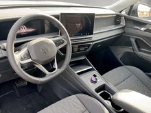 VW Tayron Friends eTSI DSG in Delfingrau Metallic