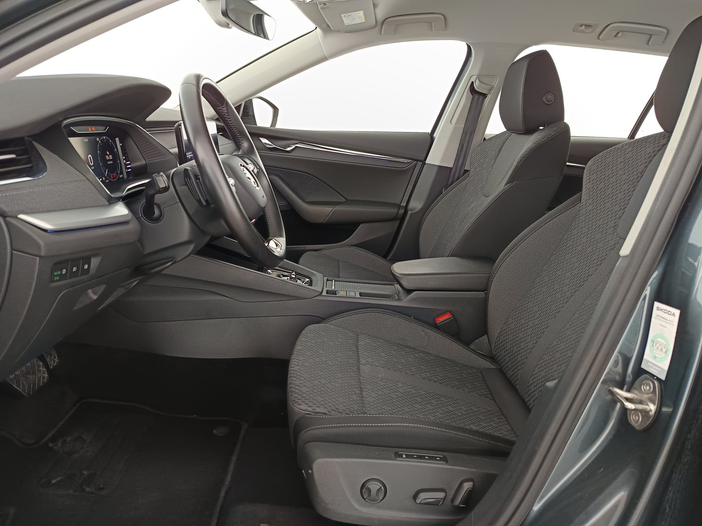 Škoda OCTAVIA Combi Premium TDI DSG | Bild 13 von 33