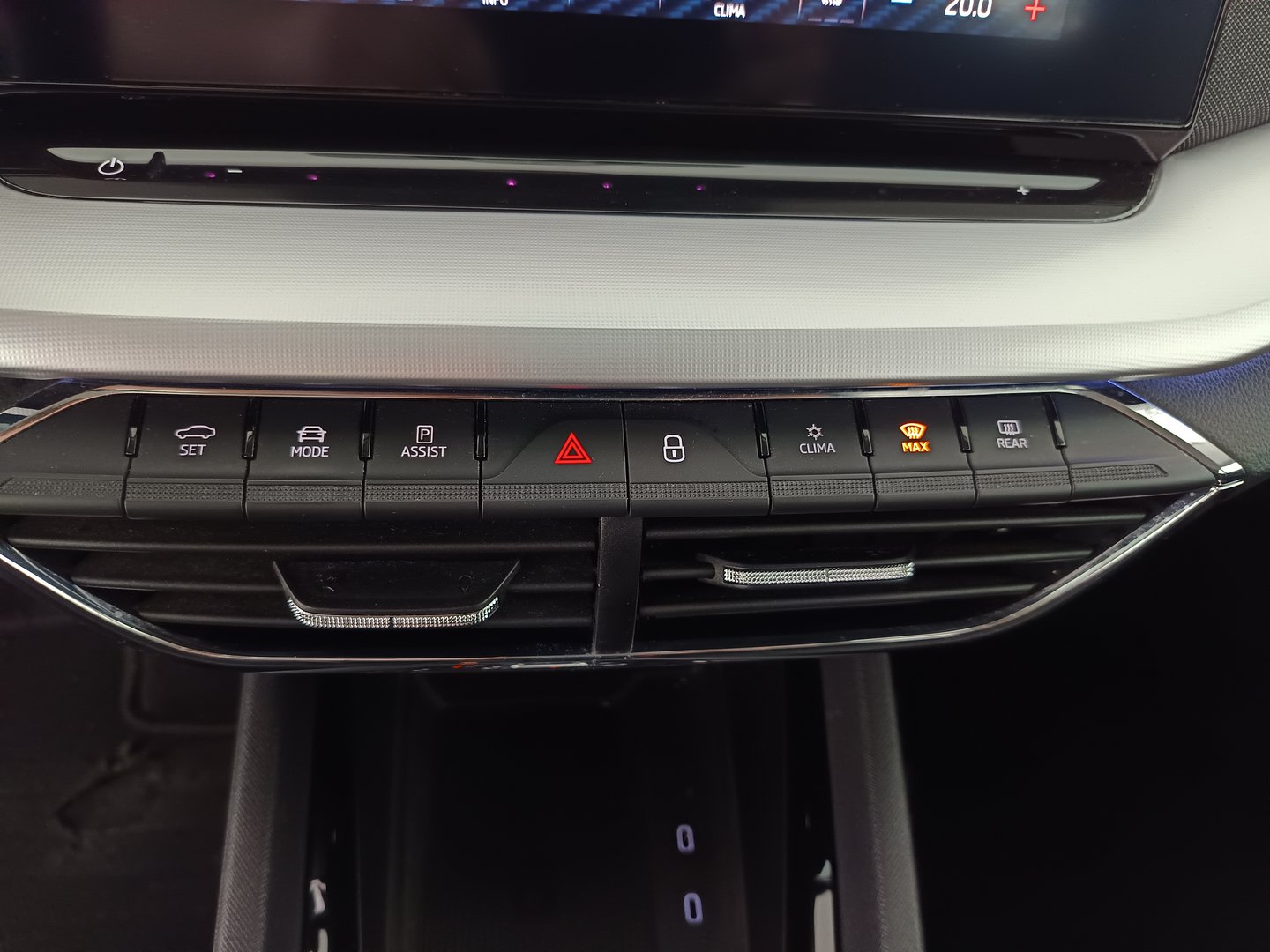 Škoda OCTAVIA Combi Premium TDI DSG | Bild 27 von 33