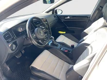 VW Golf Variant R Variant 4MOTION DSG in Oryxweiß Perlmutteffekt
