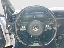 VW Golf Variant R Variant 4MOTION DSG in Oryxweiß Perlmutteffekt