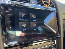 VW Golf Variant R Variant 4MOTION DSG in Oryxweiß Perlmutteffekt