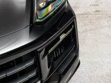 Porsche Cayenne E-Hybrid Coupé in CHROMITSCHWARZMETALLIC