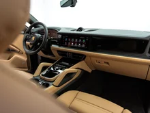 Porsche Cayenne E-Hybrid Coupé in CHROMITSCHWARZMETALLIC