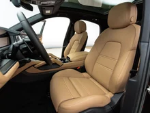 Porsche Cayenne E-Hybrid Coupé in CHROMITSCHWARZMETALLIC