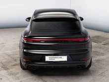 Porsche Cayenne E-Hybrid Coupé in CHROMITSCHWARZMETALLIC