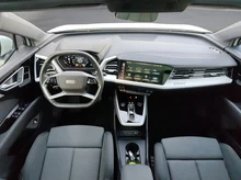 Thumbnail-Foto von Fahrzeug