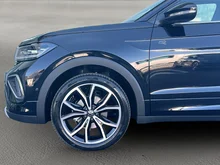 VW T-Cross Sport TSI DSG in Deep Black Perleffekt