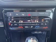VW T-Cross Sport TSI DSG in Deep Black Perleffekt