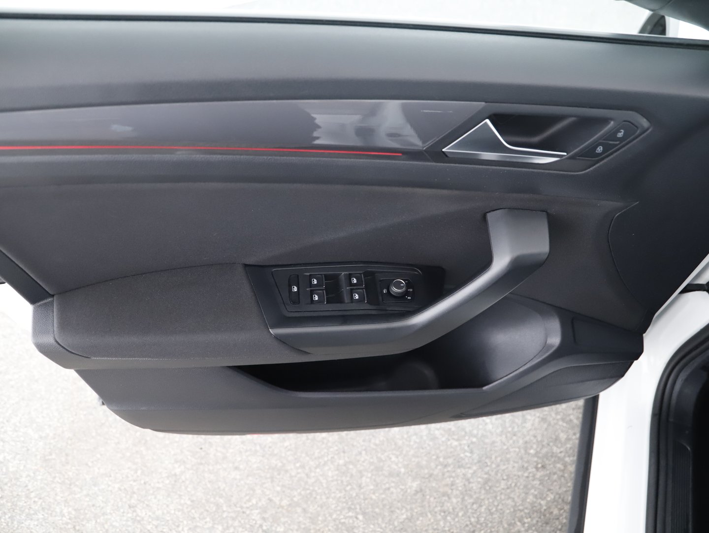 VW T-Roc Sport TDI 4MOTION DSG | Bild 10 von 28