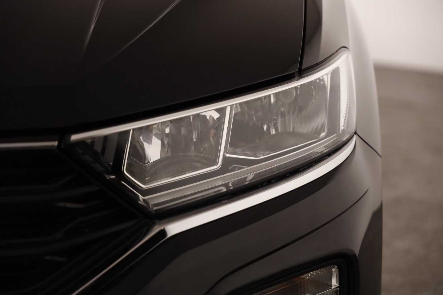 VW T-Roc Sport TSI ACT DSG | Bild 4 von 24