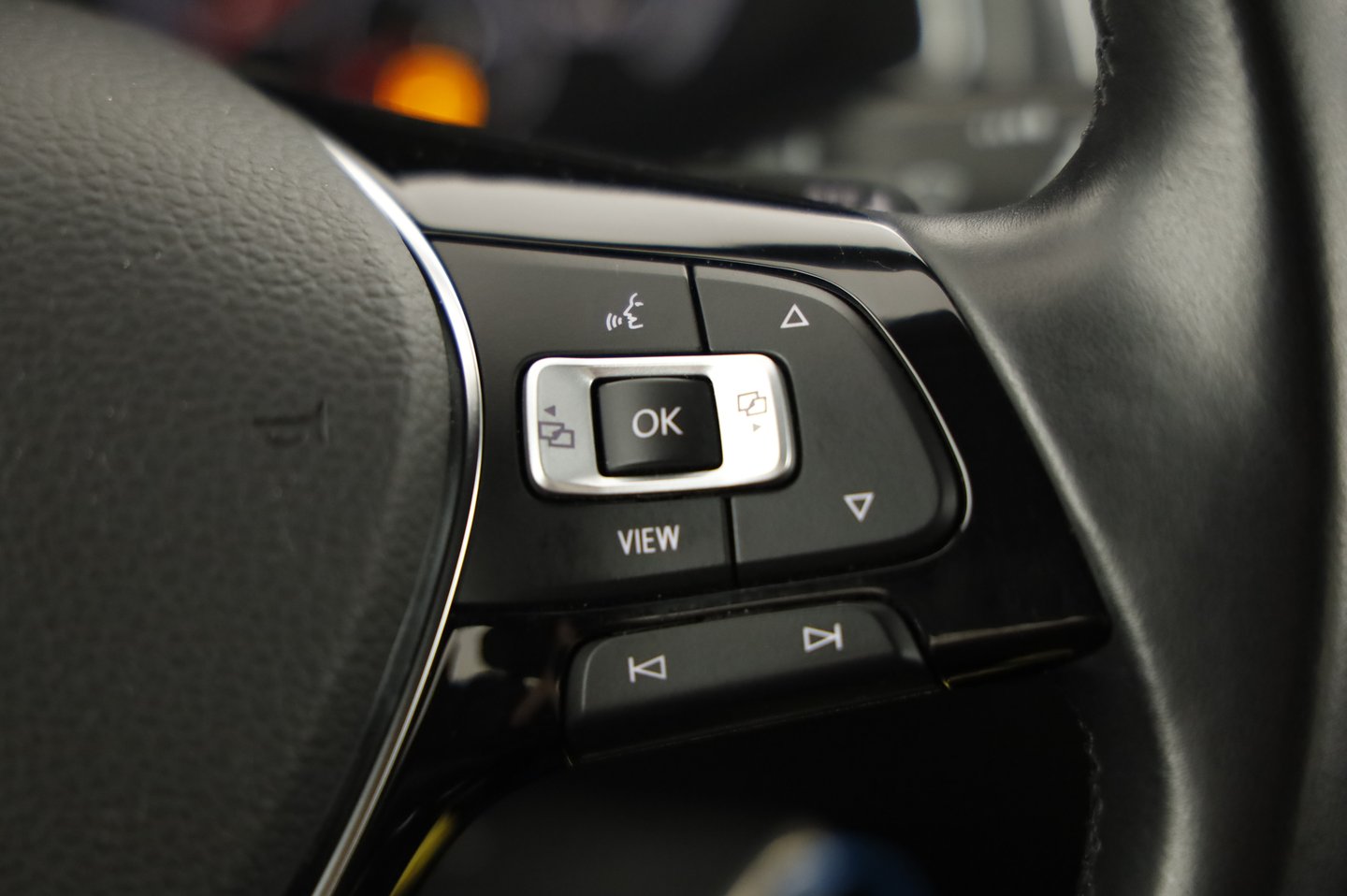 VW T-Roc Sport TSI ACT DSG | Bild 13 von 24