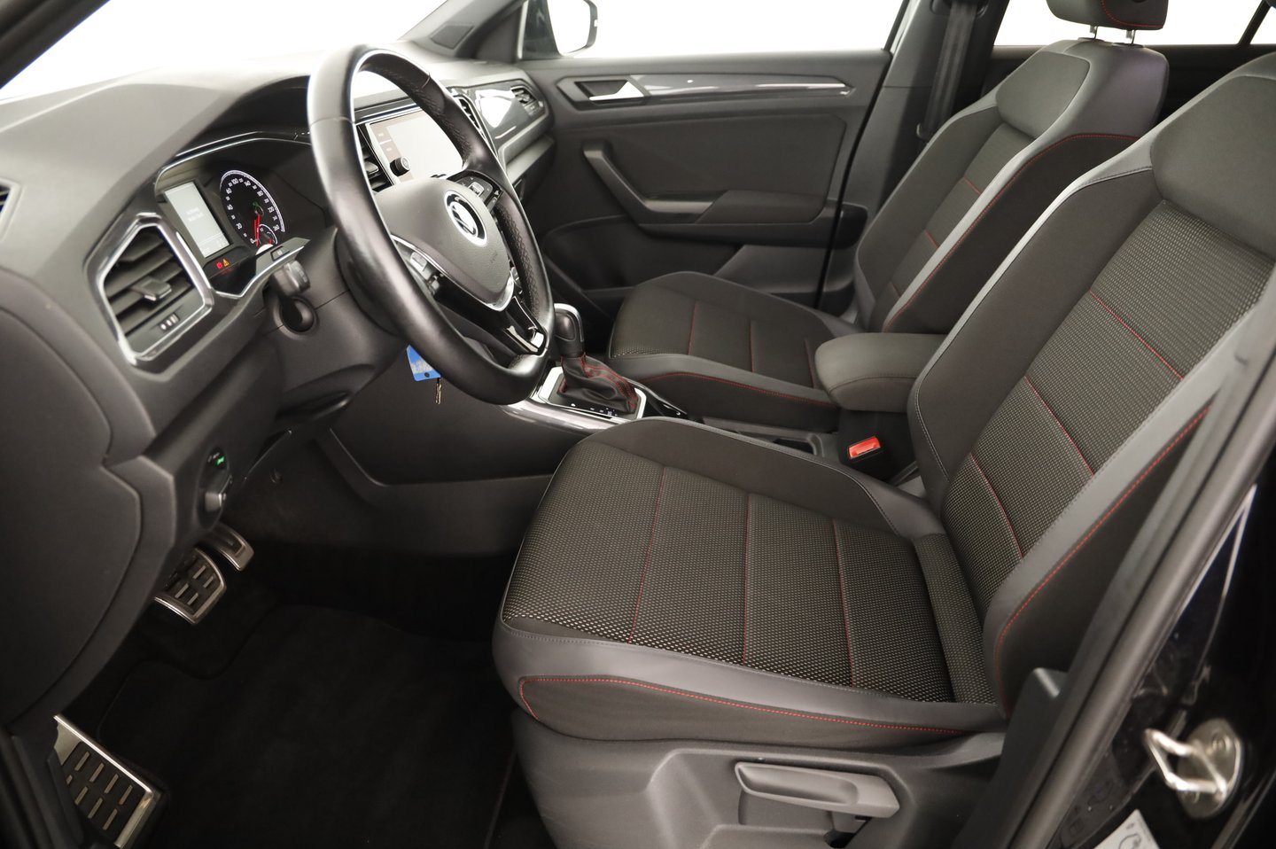 VW T-Roc Sport TSI ACT DSG | Bild 9 von 24
