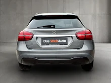 Mercedes GLA GLA 220 CDI / d in dunkelgrau - metallic