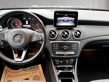 Mercedes GLA GLA 220 CDI / d in dunkelgrau - metallic