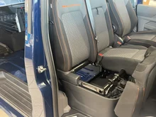 VW Kastenwagen Transporter Kasten PanAmericana TDI in Dark Indigo Blue
