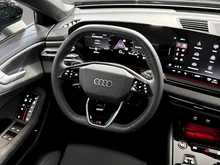 Audi A5 Limousine TDI quattro in Mythosschwarz Metallic
