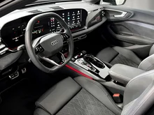 Audi A5 Limousine TDI quattro in Mythosschwarz Metallic