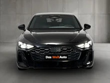 Audi A5 Limousine TDI quattro in Mythosschwarz Metallic