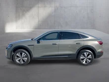 Audi Q8 Sportback 55 e-tron quattro advanced in Chronosgrau Metallic