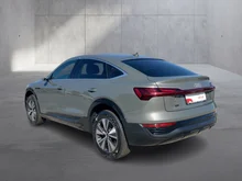Audi Q8 Sportback 55 e-tron quattro advanced in Chronosgrau Metallic