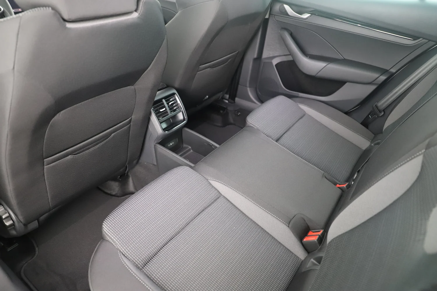 Bild eines Škoda Octavia Combi Selection TSI mHEV DSG