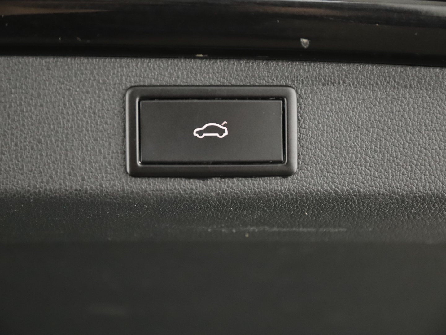 Škoda SUPERB Combi iV SPORTLINE DSG | Bild 13 von 13