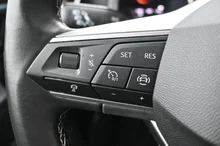 SEAT Arona Xperience 1.0 TSI in B4 "Candy" Weiss