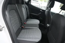 SEAT Arona Xperience 1.0 TSI in B4 "Candy" Weiss