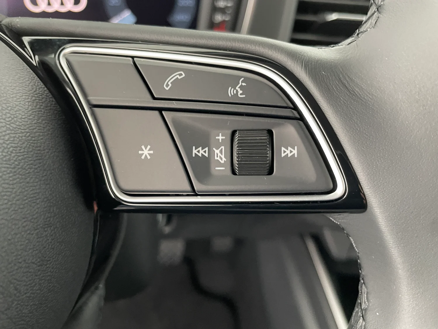 Bild eines Audi A1 allstreet 30 TFSI intense
