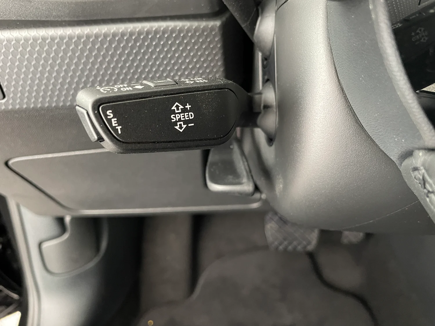 Bild eines Audi A1 allstreet 30 TFSI intense