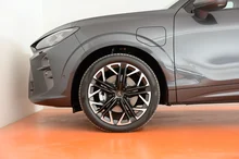 CUPRA Terramar e-HYBRID 204 PS DSG in Tambora-Grau Metallic