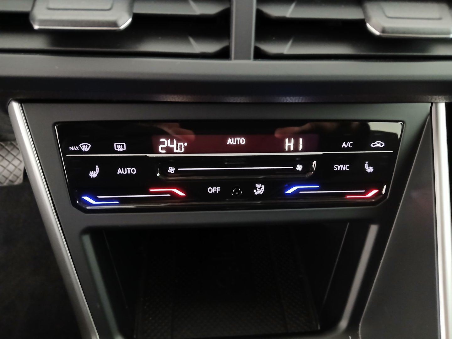 VW Polo Life TSI DSG | Bild 25 von 30