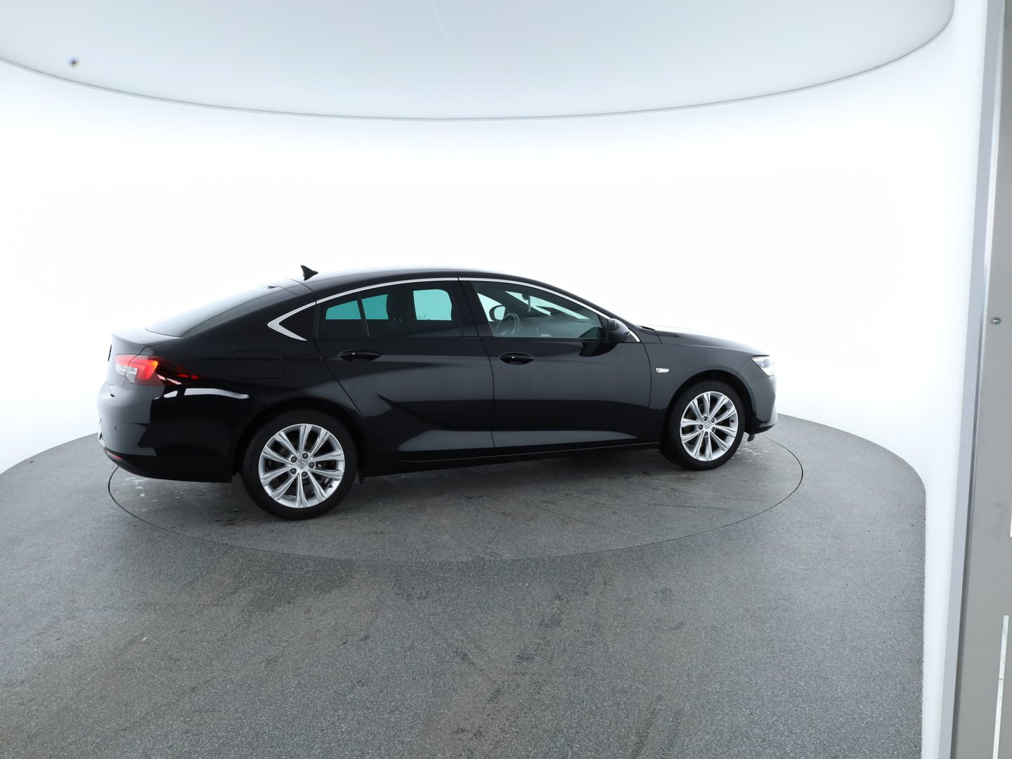 Opel Insignia GS 1,5 CDTI DVH Business Elegance Aut. | Bild 25 von 30