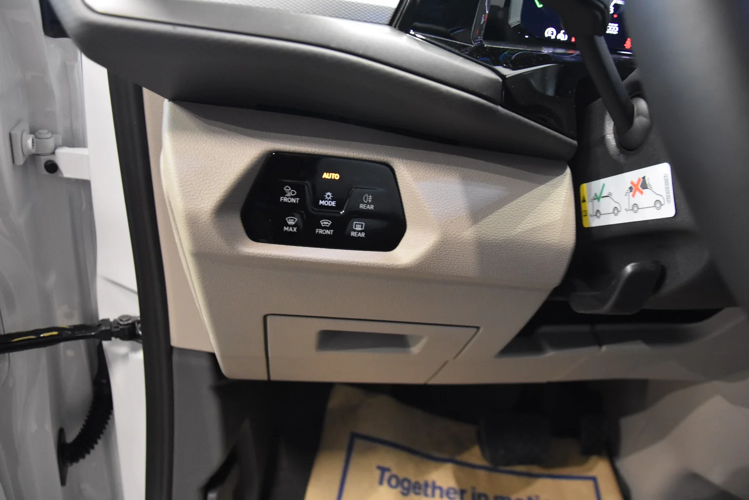 Bild eines Multivan California eHybrid 180 kW 4M