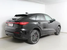Audi Q5 Sportback TDI quattro 150 kW in Mythosschwarz Metallic