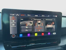 SEAT Leon SP Kombi Style 2.0 TDI DSG 150 PS in Nevada-Weiß Metallic
