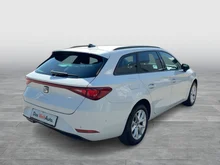 SEAT Leon SP Kombi Style 2.0 TDI DSG 150 PS in Nevada-Weiß Metallic