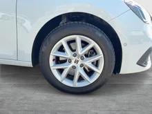 SEAT Leon SP Kombi Style 2.0 TDI DSG 150 PS in Nevada-Weiß Metallic