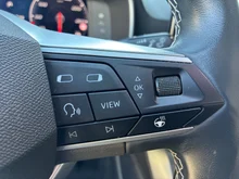 SEAT Leon SP Kombi Style 2.0 TDI DSG 150 PS in Nevada-Weiß Metallic