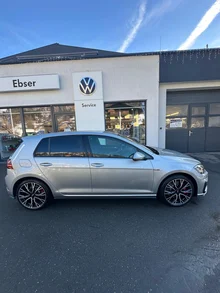 Thumbnail-Foto von Fahrzeug