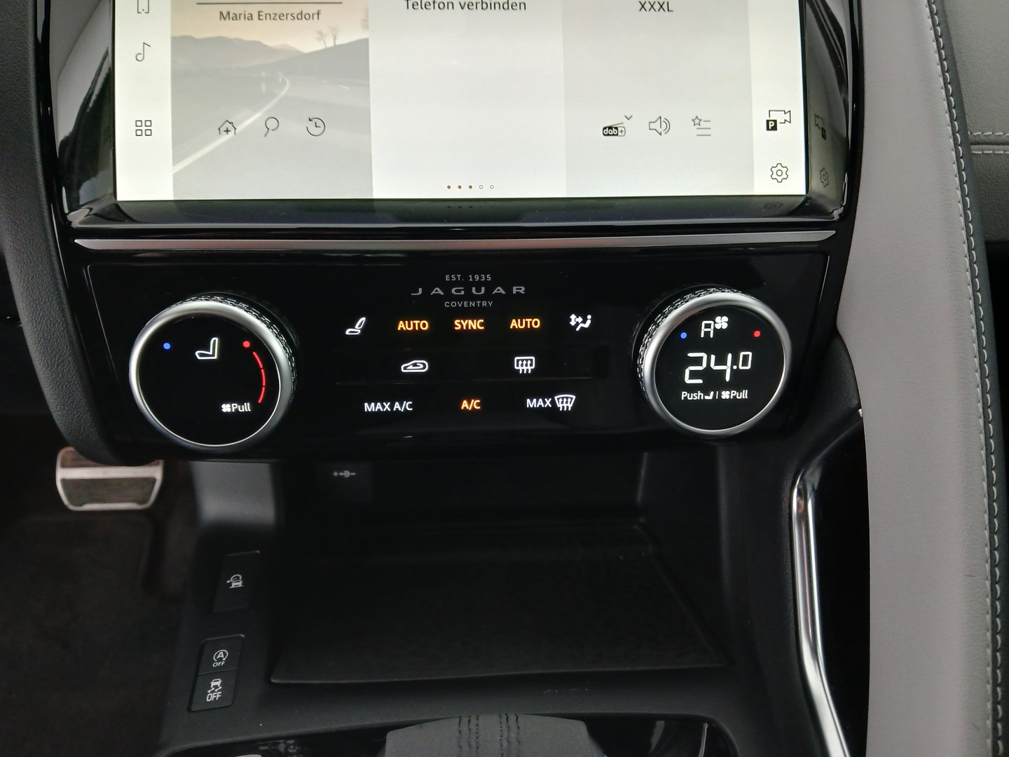 Jaguar E-Pace 2.0DI4 D165 AWD R-Dynamic S Aut. | Bild 26 von 31