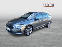 Škoda Octavia Combi Selection TSI mHEV DSG in Graphit-Grau Metallic