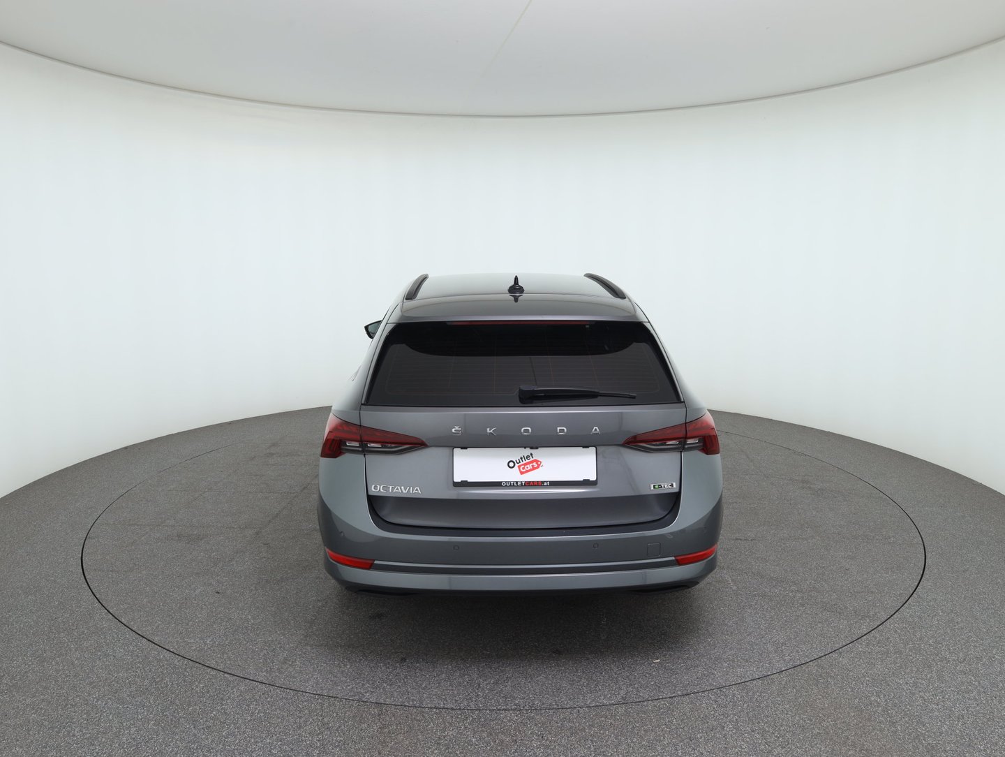 Škoda OCTAVIA Combi Ambition TSI e-TEC DSG | Bild 6 von 34
