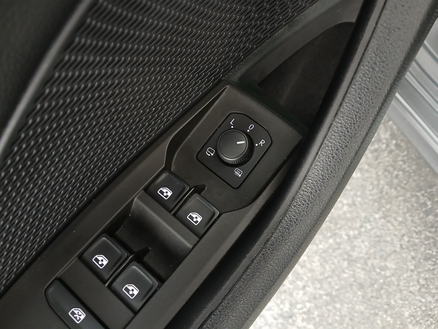 Škoda OCTAVIA Combi Ambition TSI e-TEC DSG | Bild 11 von 34