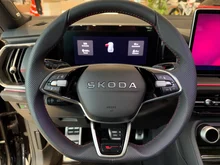 Škoda Kodiaq RS 4x4 TSI DSG in Black-Magic Perleffekt