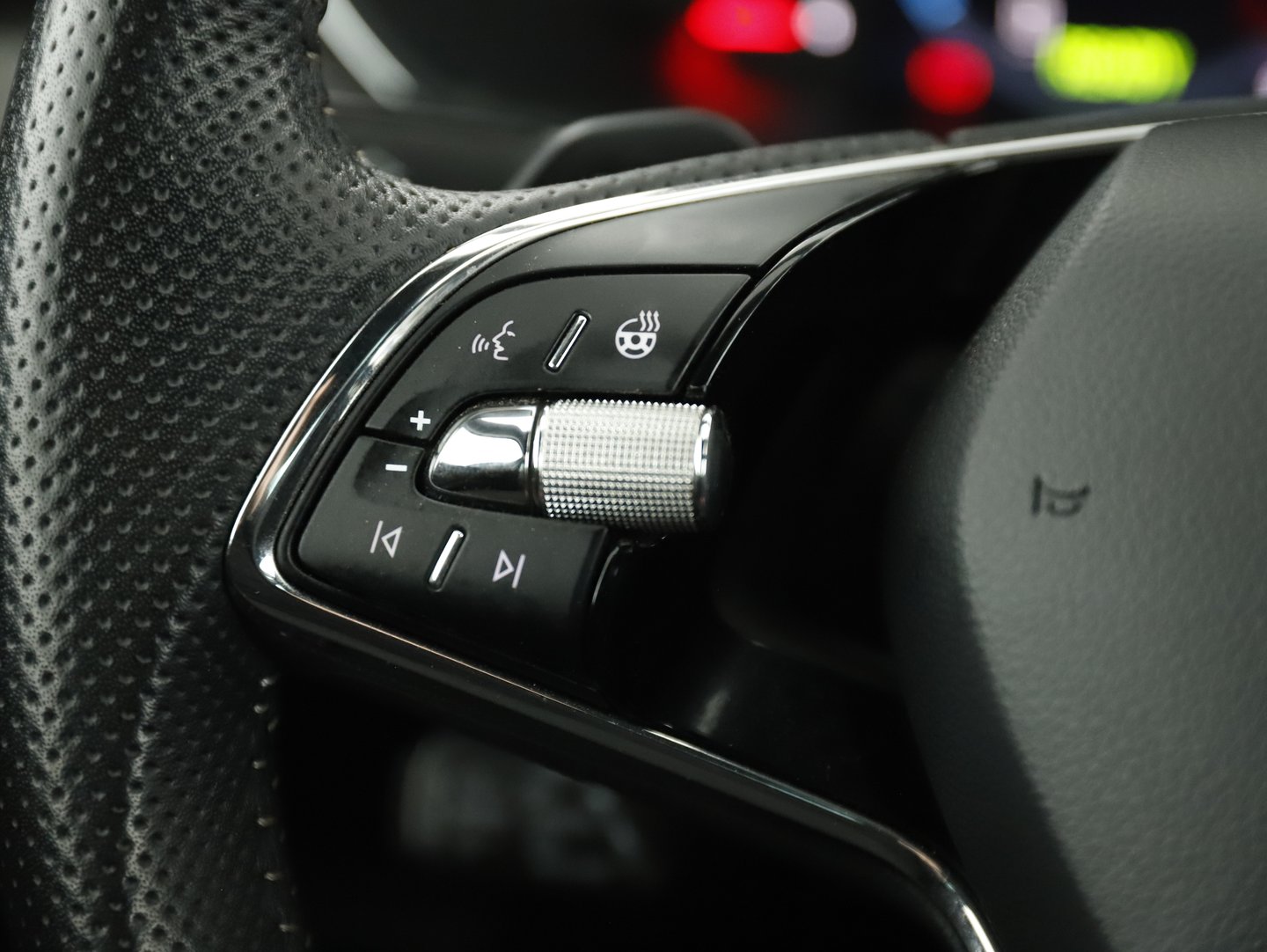 Škoda SUPERB Combi iV SPORTLINE DSG | Bild 13 von 25