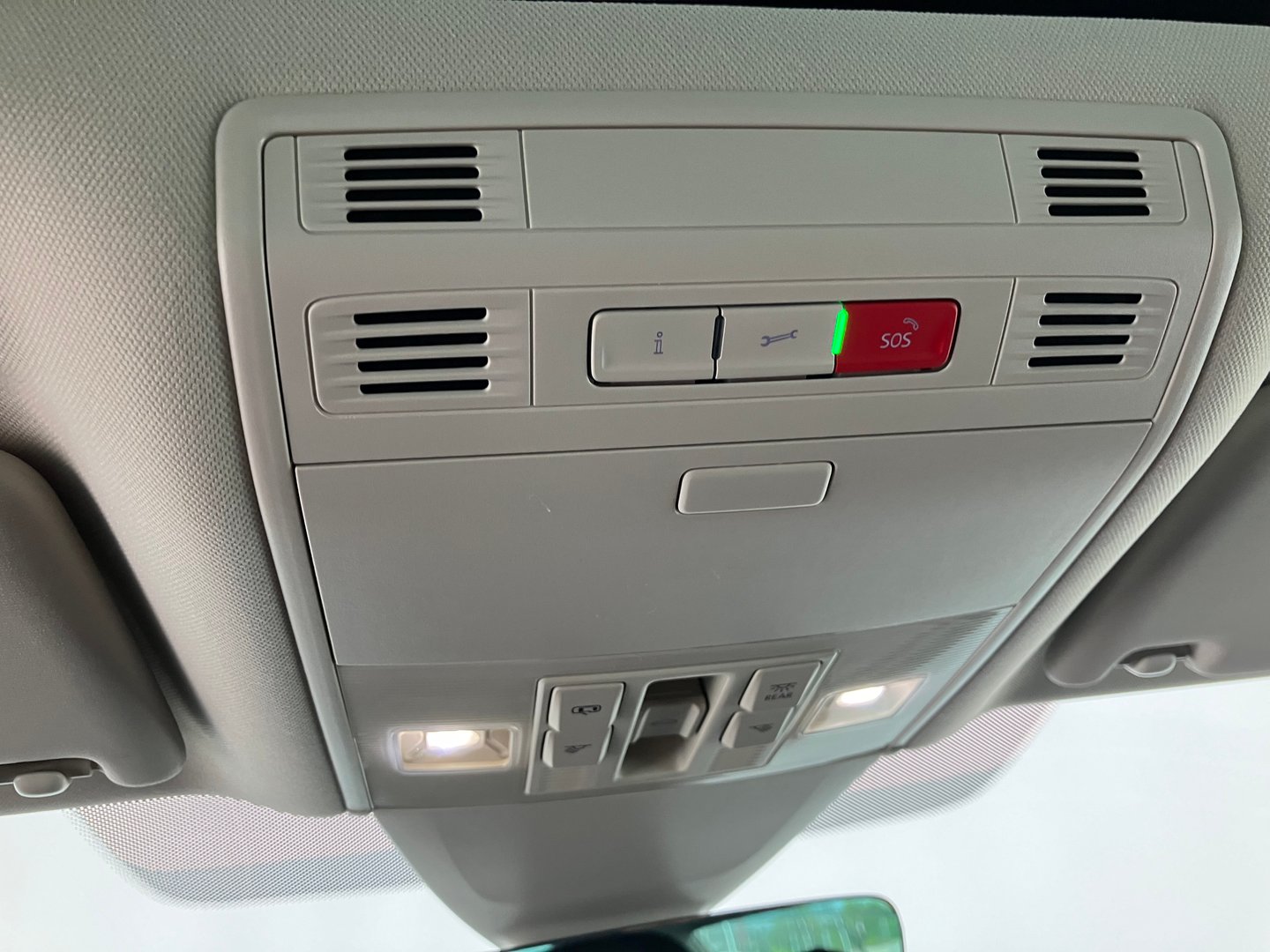 VW Passat Highline TDI SCR DSG | Bild 6 von 15