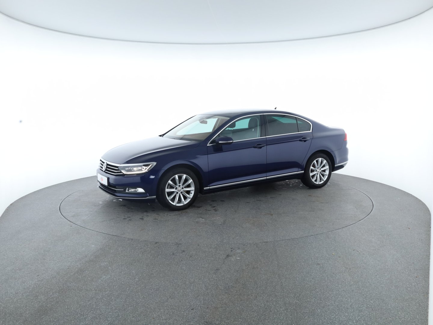 Bild eines VW Passat Highline TDI SCR DSG